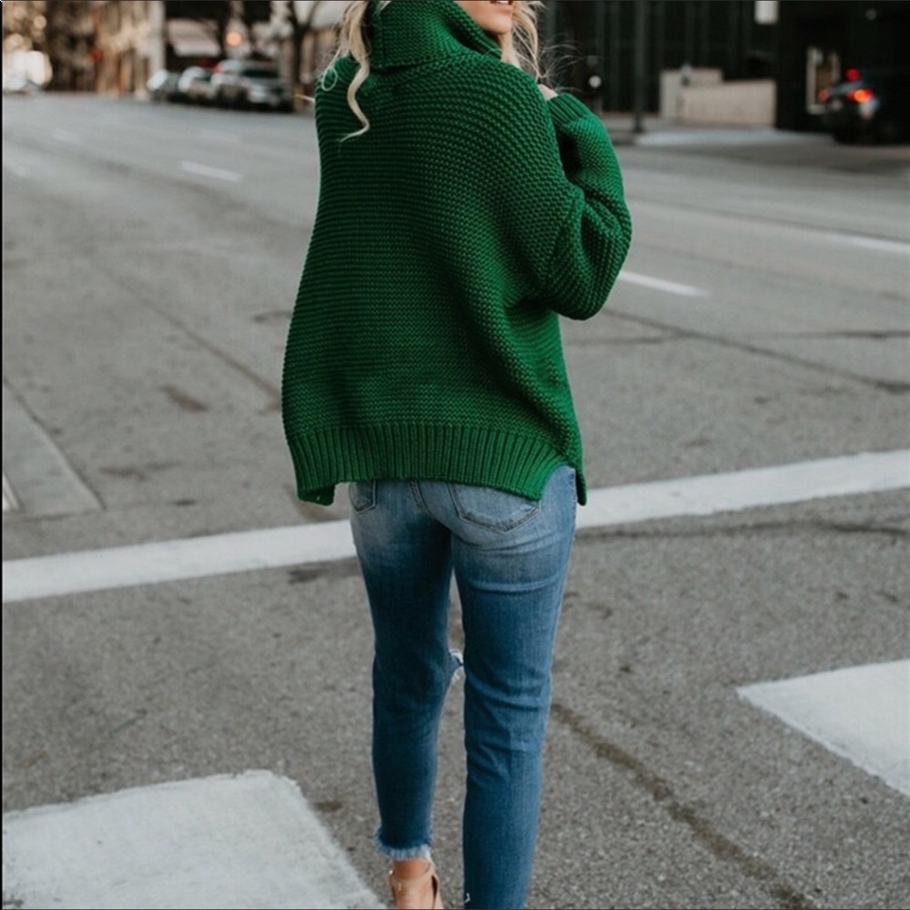 Kourtney Jade Cable Knit Sweater - Picture 5 of 7